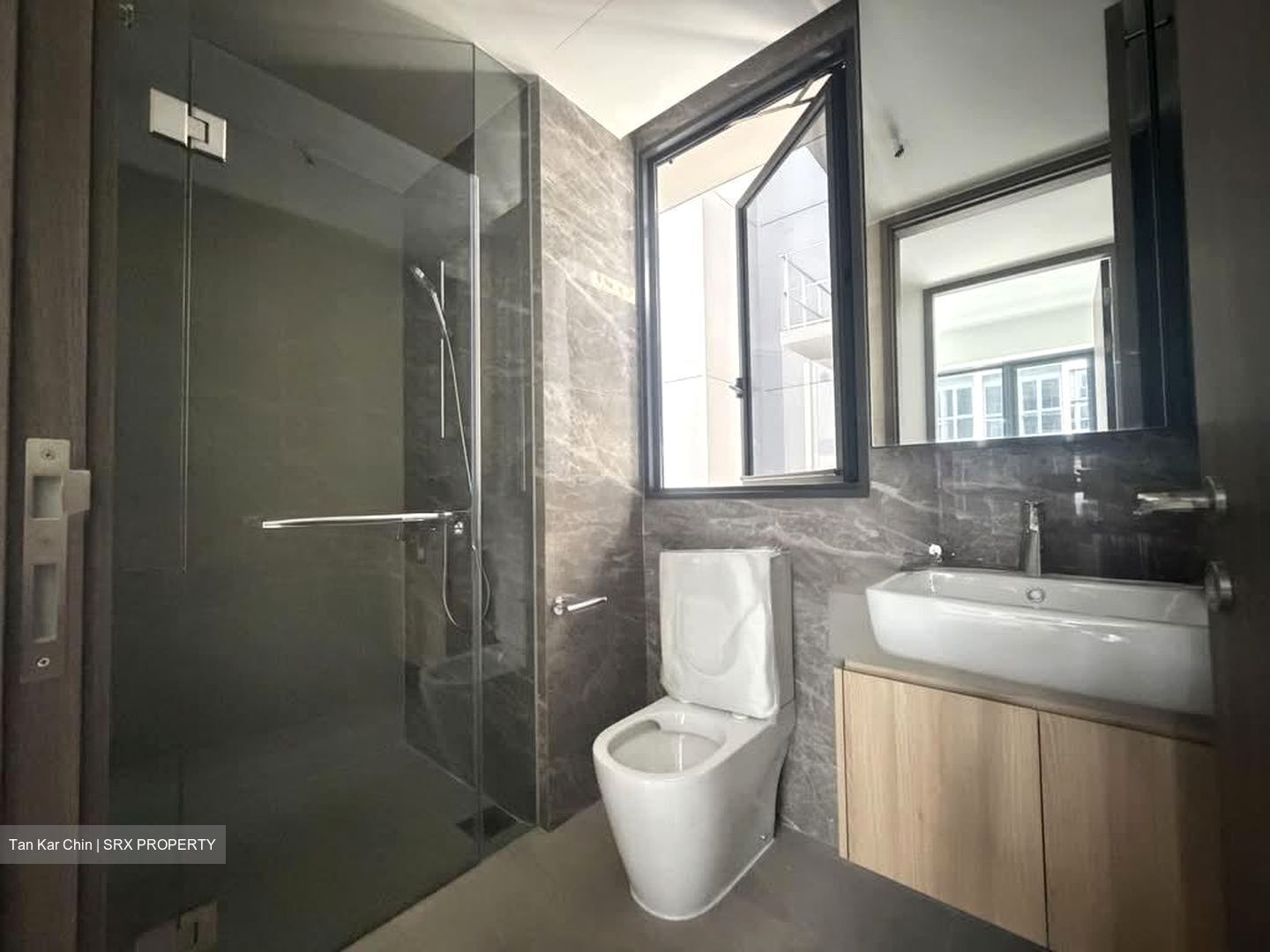 Lumina Grand (D23), Condominium #576487031